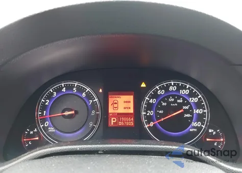 2009 Infiniti G37 Journey z USA, uszkodzony, nr VIN JNKCV61E79M010461